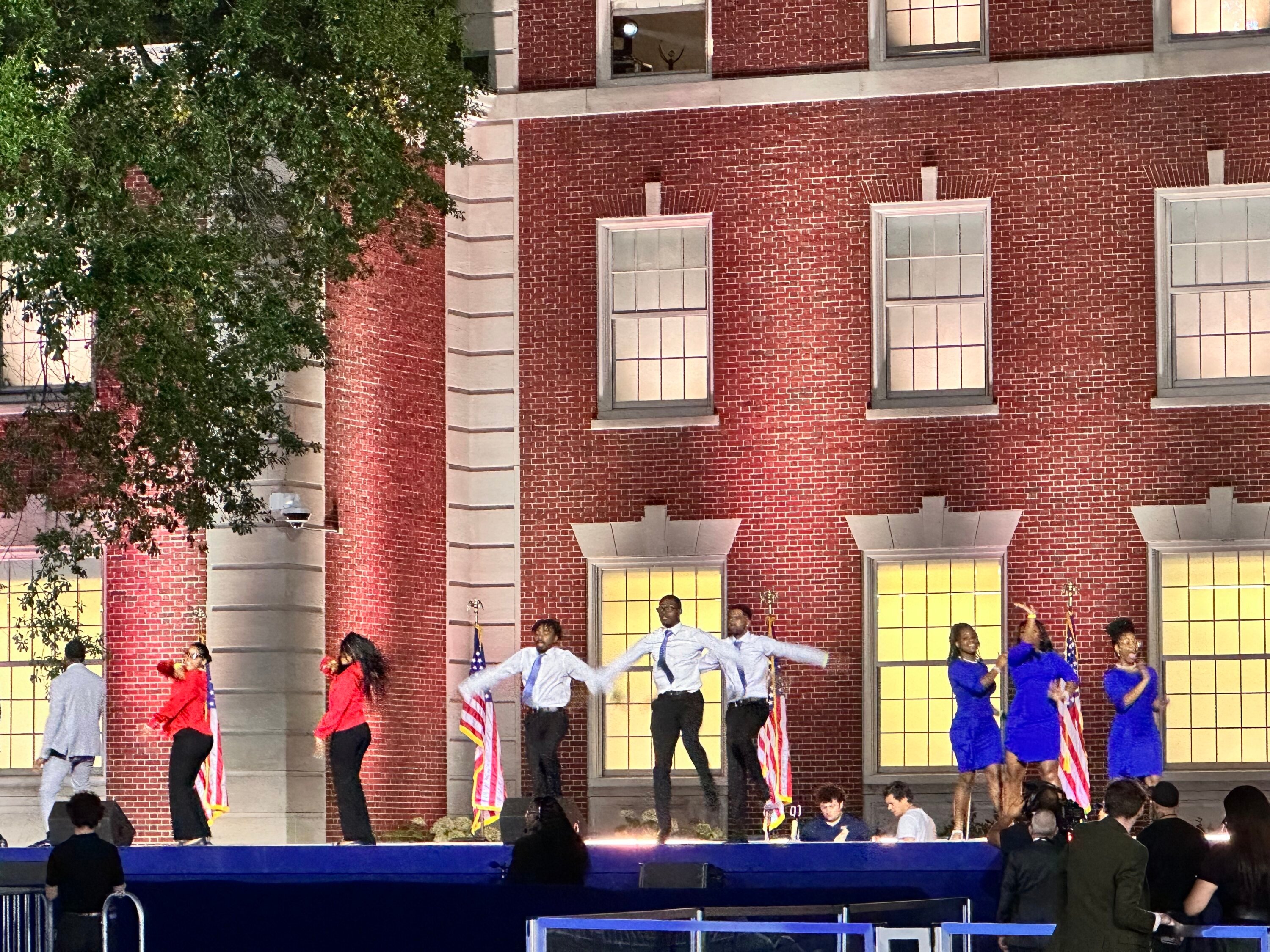 Howard-rehearsal - Washingtonian