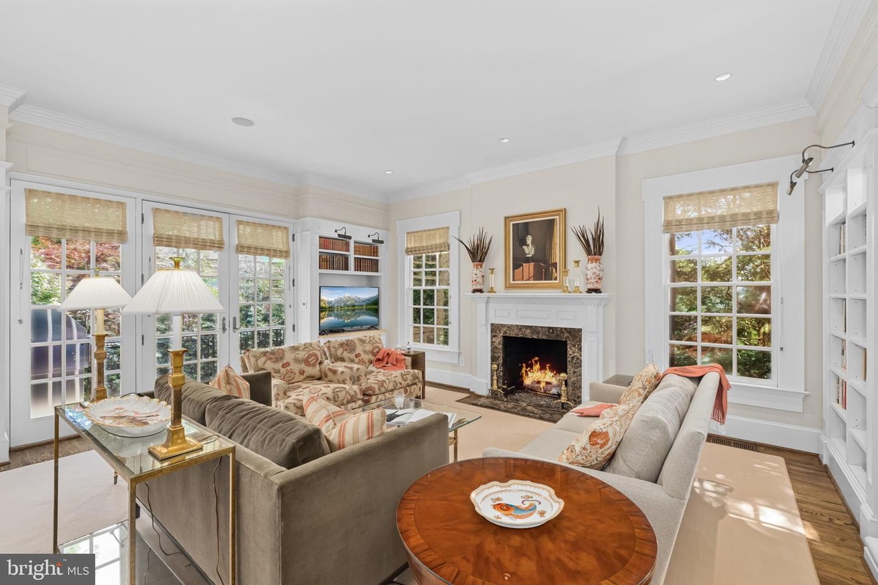 foxhall3 - Washingtonian