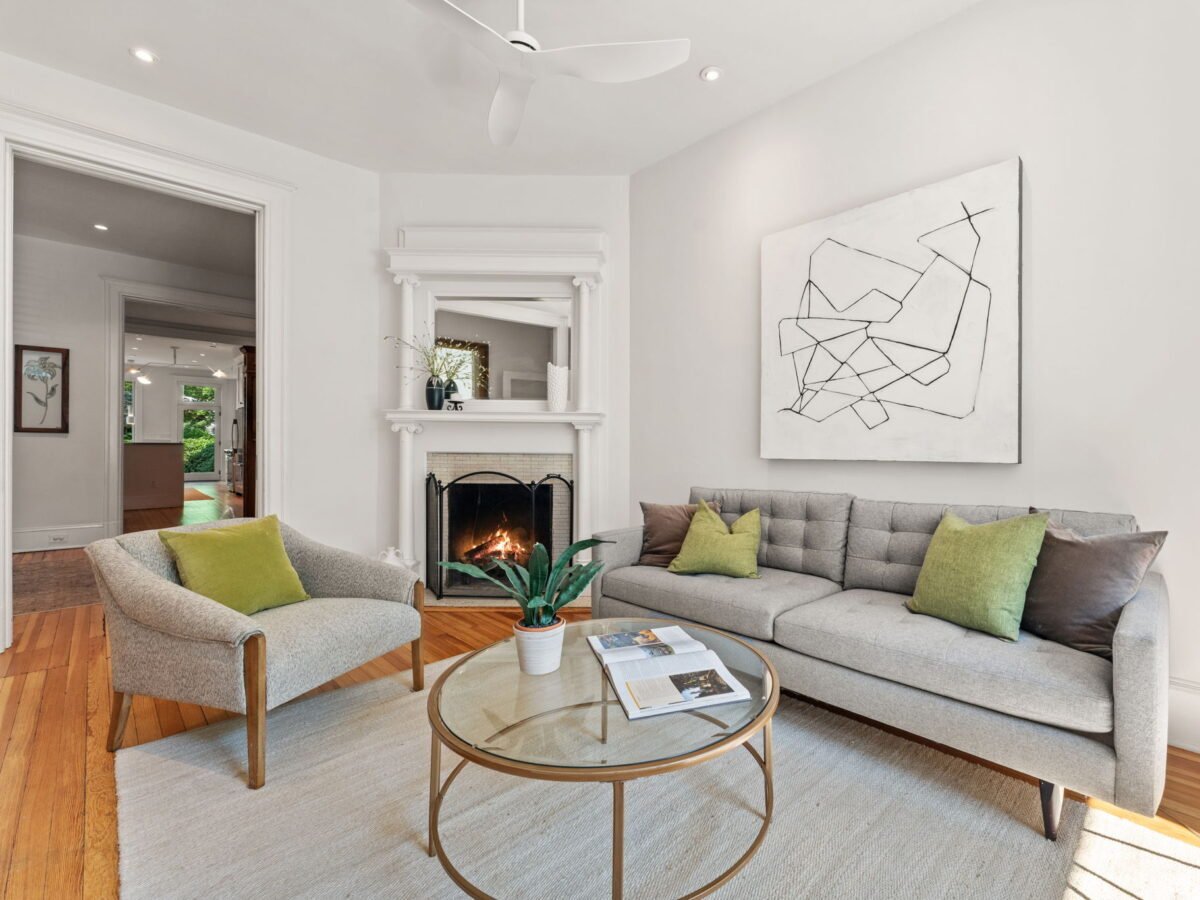22-web-or-mls-_ERJ7319 - Washingtonian