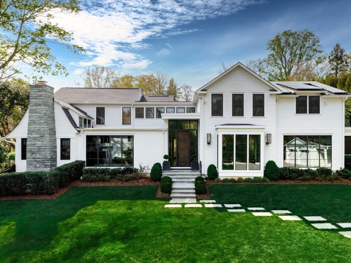 4709DorsetAveExteriors-Draft2-12 - Washingtonian