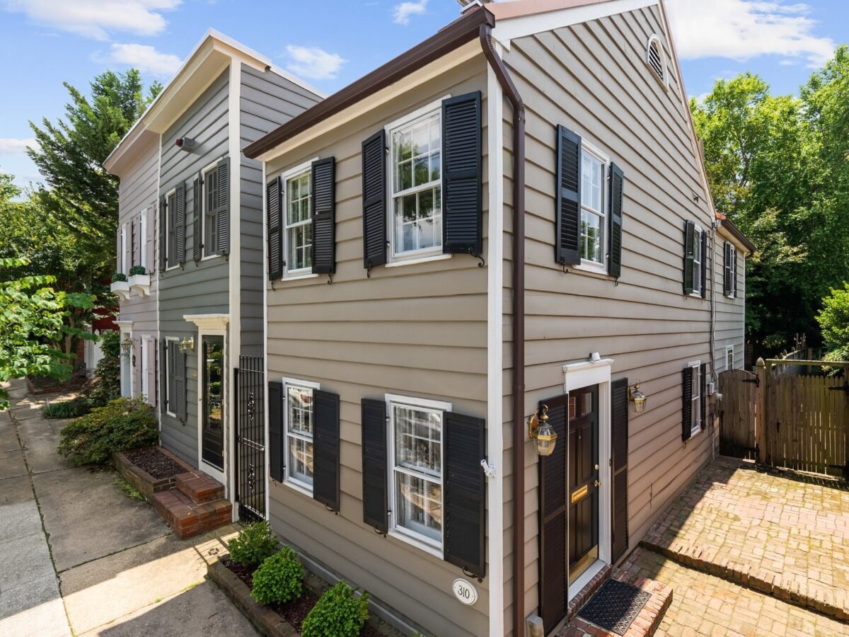 63-web-or-mls-310 Gibbon St, Alexandria, VA 22314 - 0063 (1) - Washingtonian