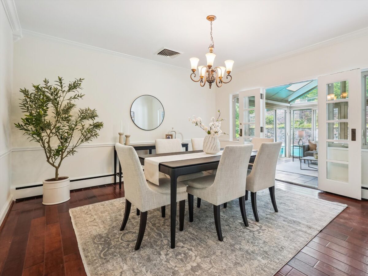 main level-dining room-dsc01947 - Washingtonian