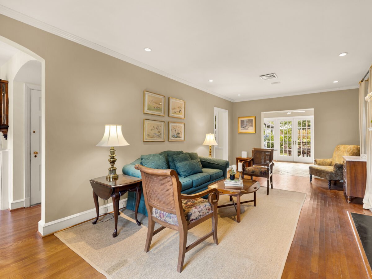3931 Mass Ave NW-0013 - Washingtonian