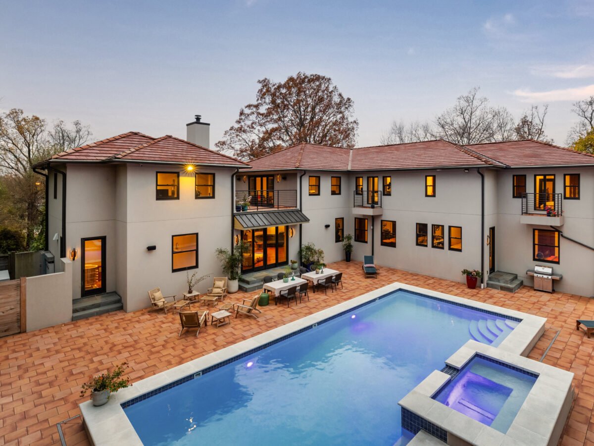 7605 Arnet Ln TWI-0011 copy 1 - Washingtonian