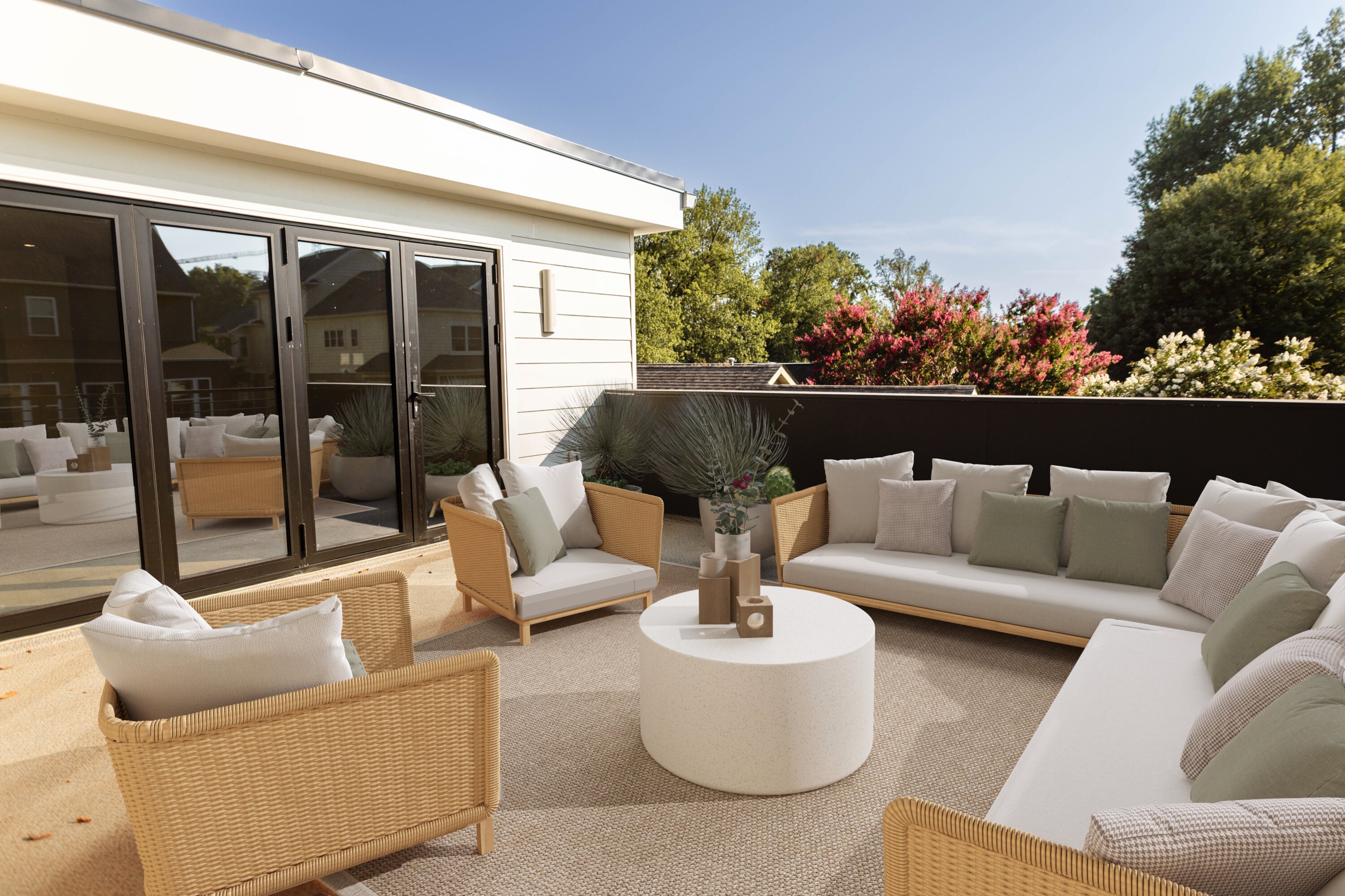 Balcony - Washingtonian